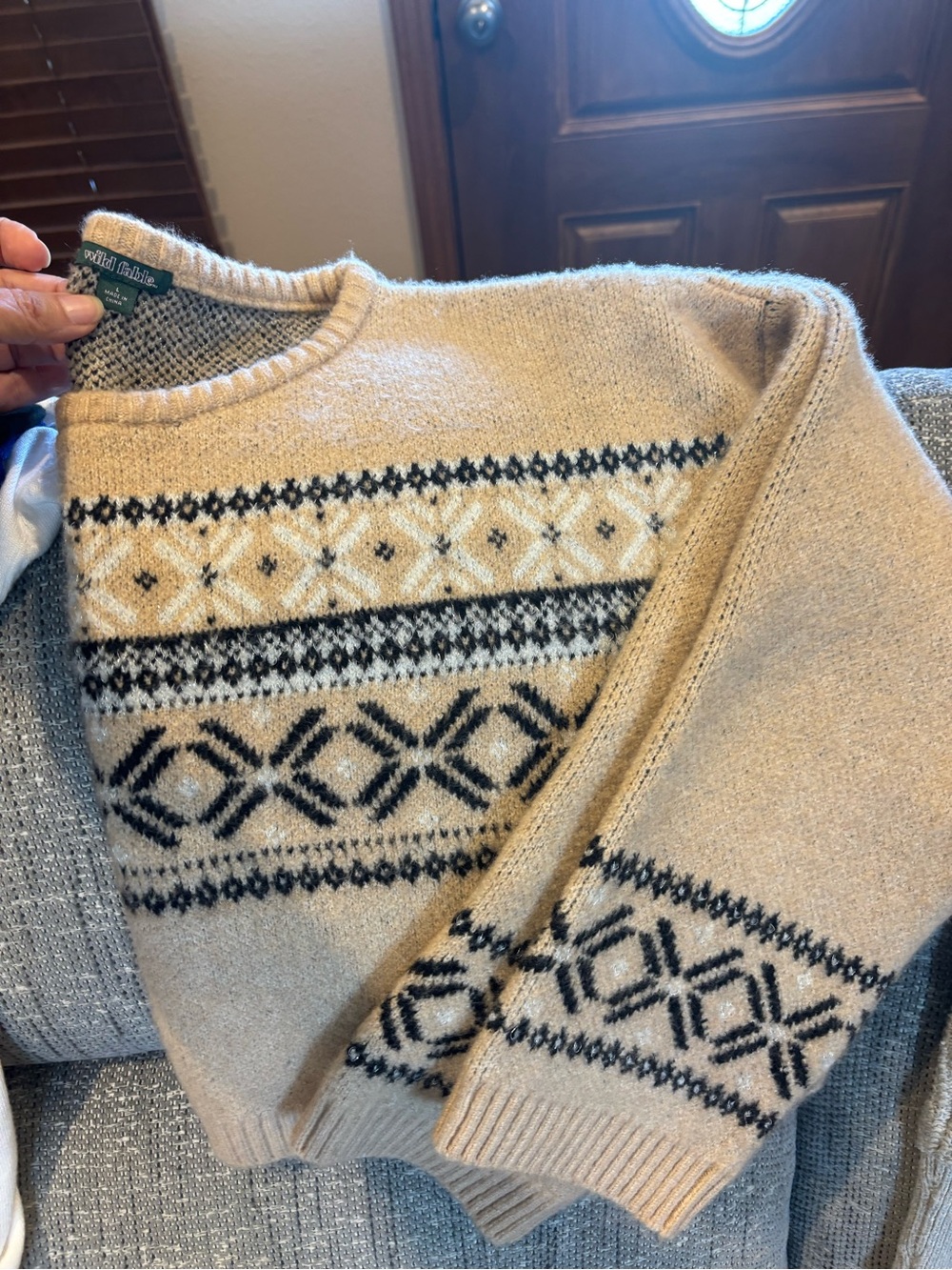 wild fable Beige and Black Fair Isle Cropped Crewneck Sweater - Picture 3 of 3